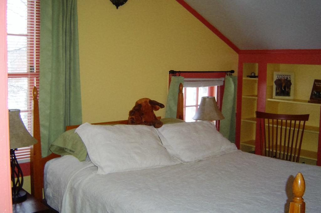 Wilderness Inn Bed And Breakfast นอร์ธวูดสต็อก ภายนอก รูปภาพ